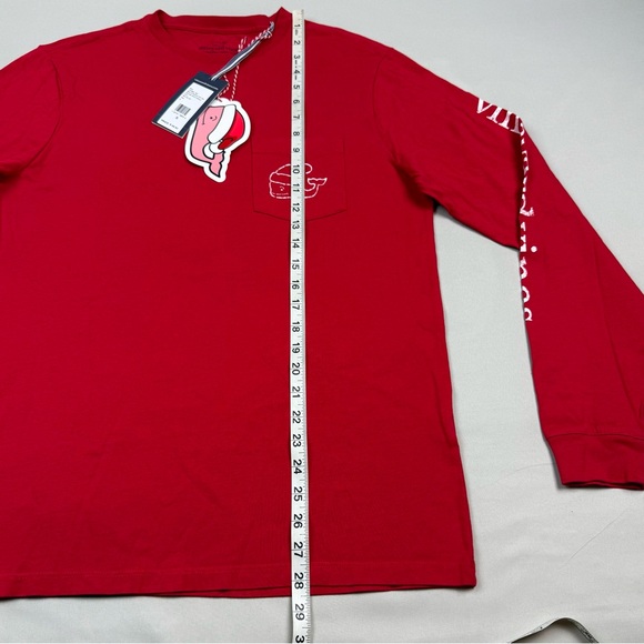 Vineyard Vines Mens Santa Whale Pocket T-Shirt Sz Small Long Sleeve Red A7 - Picture 9 of 10